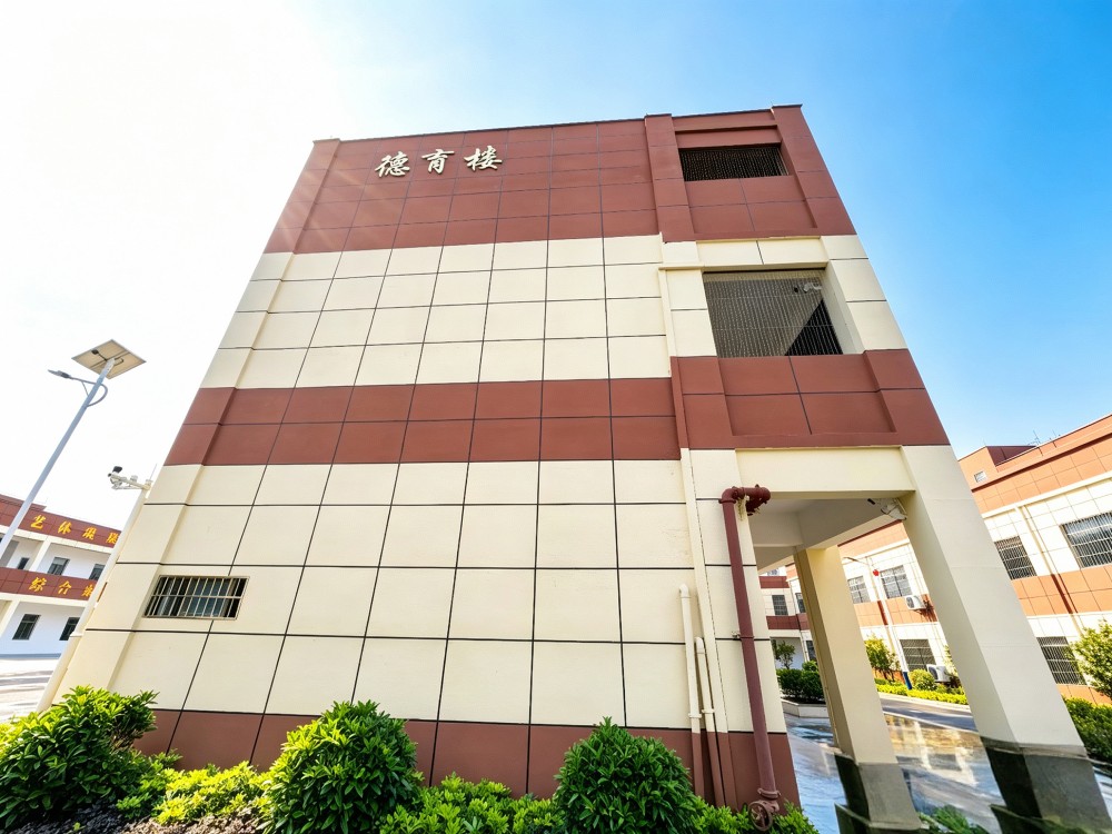 深圳家长必看：靠谱叛逆小孩管教学校究竟该怎么选